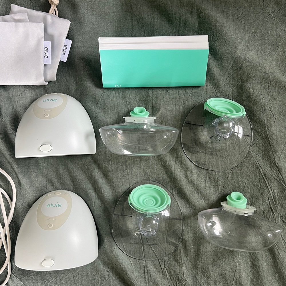 Elvie Double Breast Pump - Picture 3 of 3